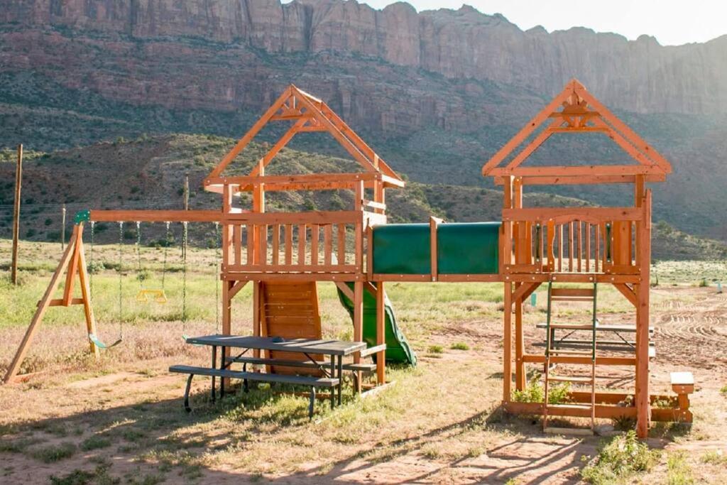 Redrock Moab Tiny House W Large Loft Site 8 Villa Екстериор снимка